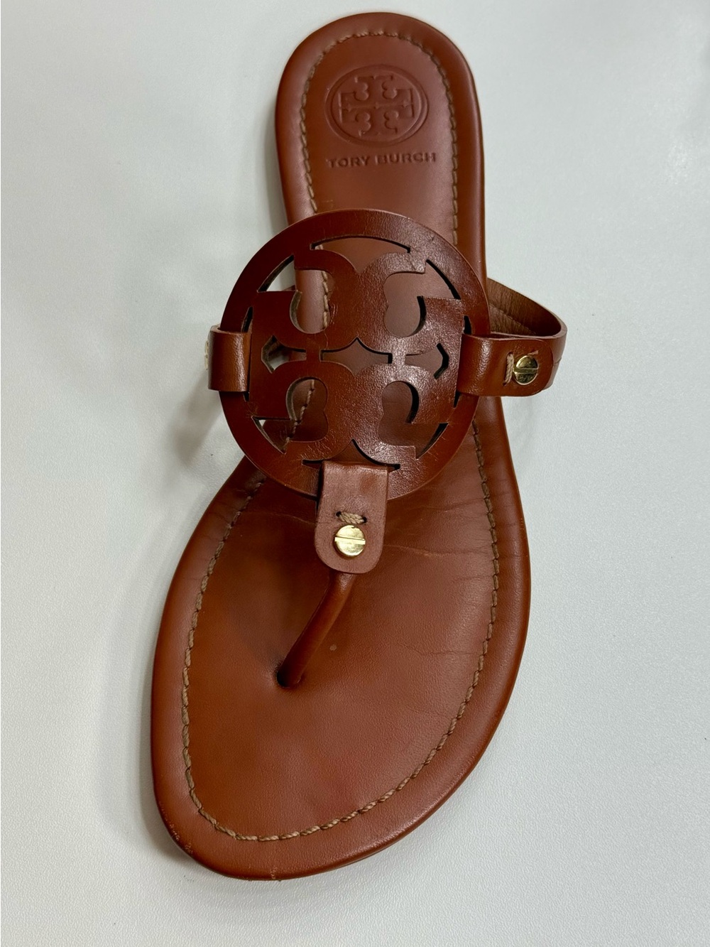 Tory Burch Cognac Leather Logo Thong Sandals WORN ONCE - Picture 3 of 11